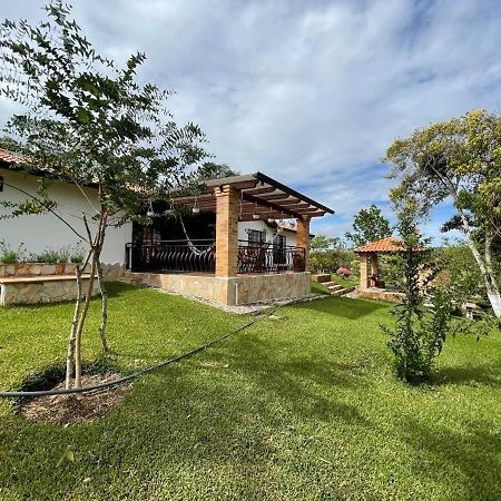 Casa De Campo Villa Tatiana- Mesa De Los Santos Exterior foto